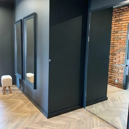 Apartament 14 Lejlighed